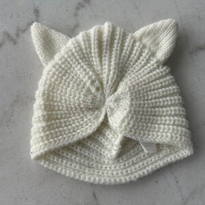 Adorable Knit Baby Hat with Kitten Ears